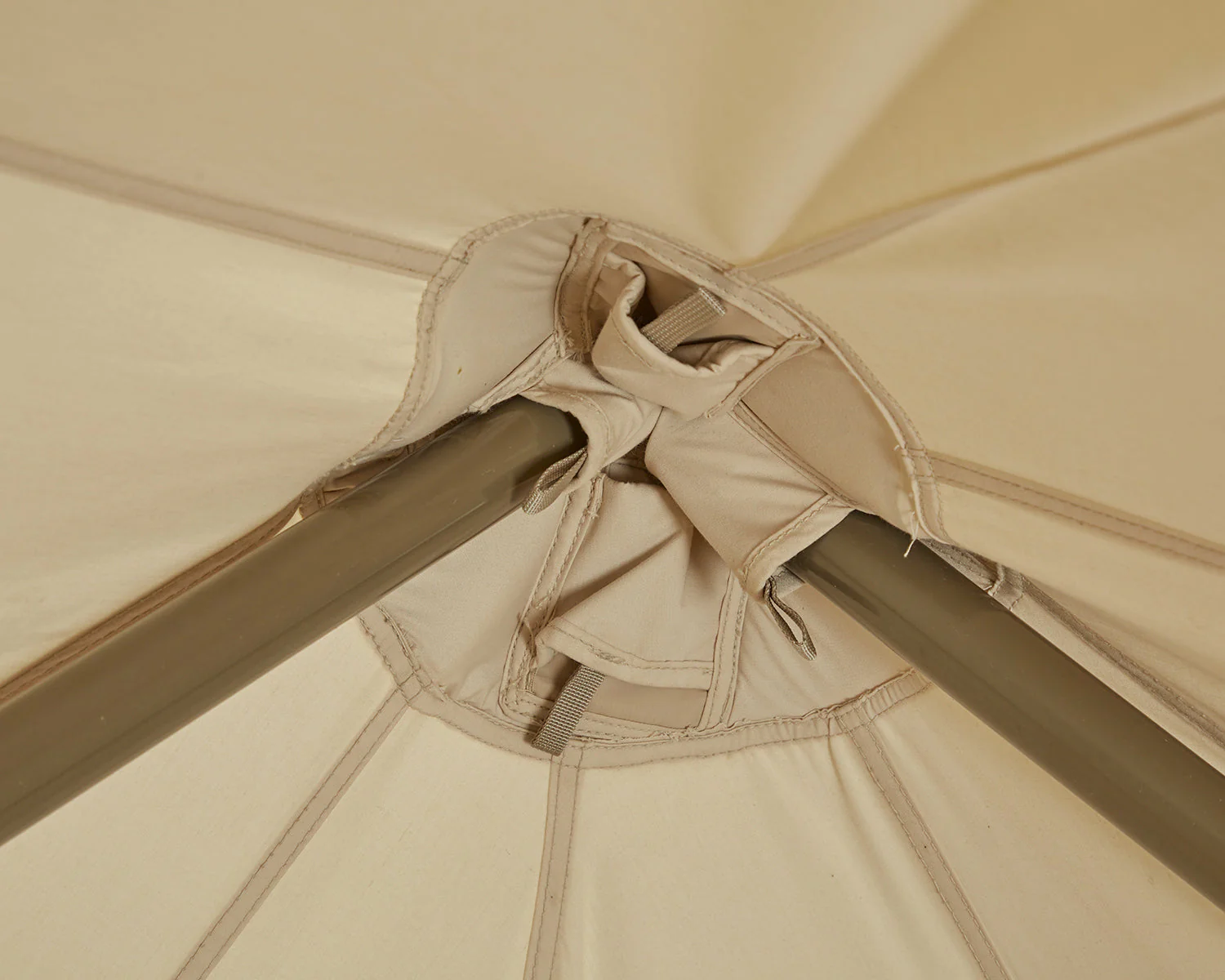 Midgard 9.2 Glamping Tent - 9.2 m² | 6 person | Sandshell - Image 6