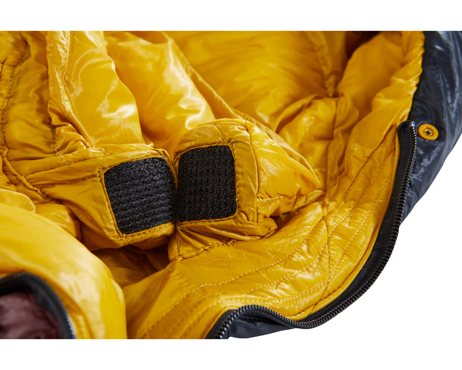 Oscar -2° Curve Sleeping Bag - Rio Red - Image 5