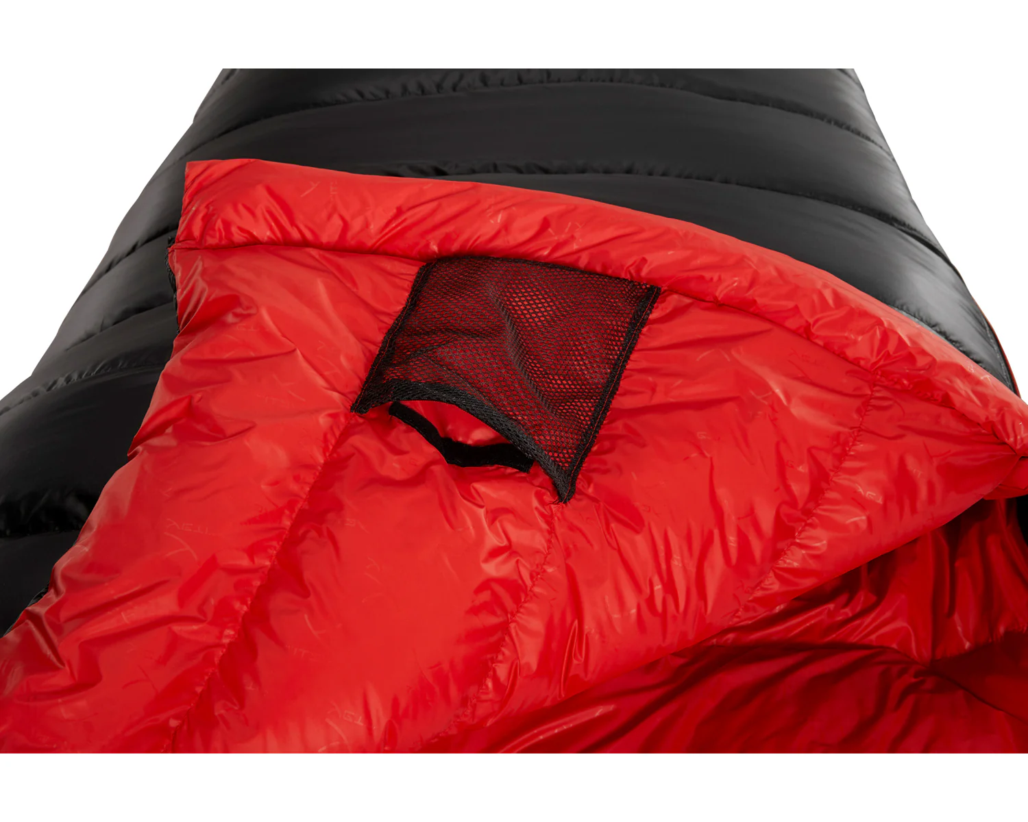 VIB 250 Sleeping Bag - Right Zip | Black - Image 8